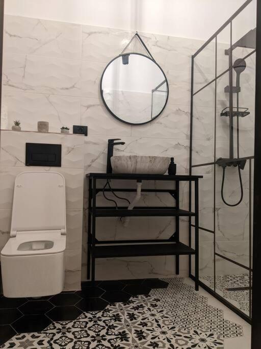The Industrique Home - 3 Bedroom Apartment Timisoara Luaran gambar