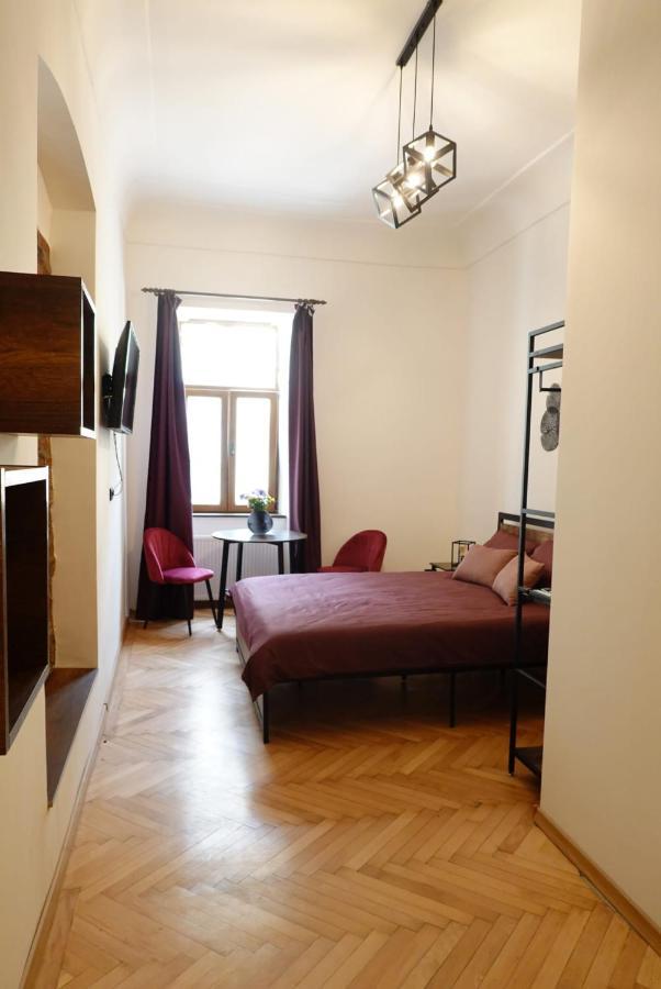 The Industrique Home - 3 Bedroom Apartment Timisoara Luaran gambar