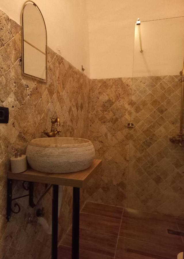 The Industrique Home - 3 Bedroom Apartment Timisoara Luaran gambar