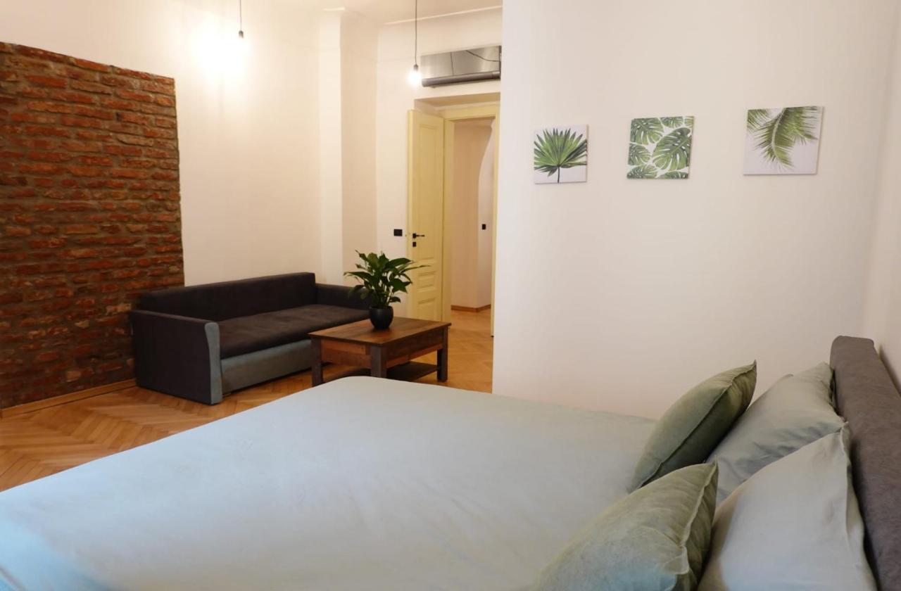 The Industrique Home - 3 Bedroom Apartment Timisoara Luaran gambar